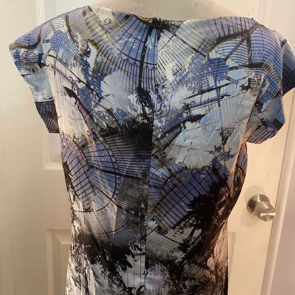 Escada 100% silk floral print dress, size 38(S) - Picture 8 of 12